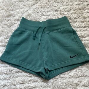 Nike Sportswear Phoenix Shorts